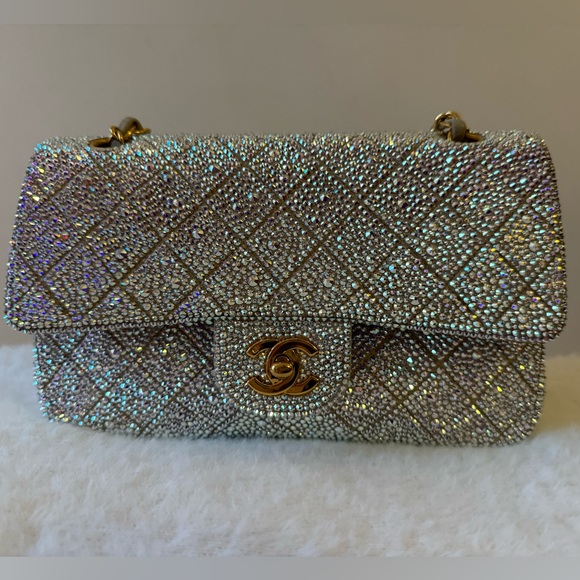 CUSTOM CRYSTAL CHANEL - Customization Service using Authentic Austrian Crystals - Picture 9 of 10